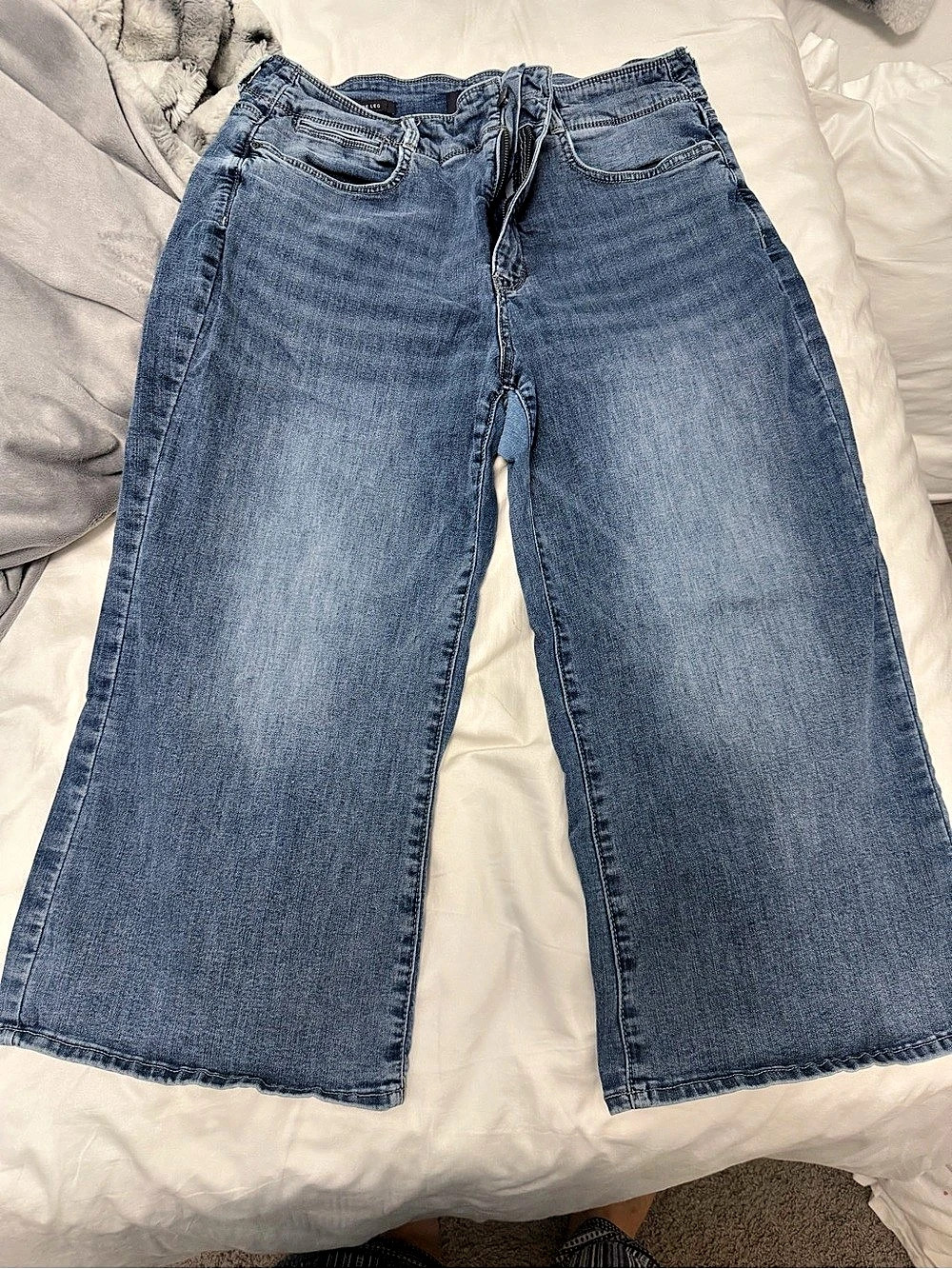 NYDJ Cool Embrace Wide Leg Denim Crop Jeans Blue Waist 14